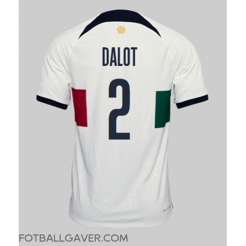 Portugal Diogo Dalot #2 Fotballklær Bortedrakt VM 2022 Kortermet